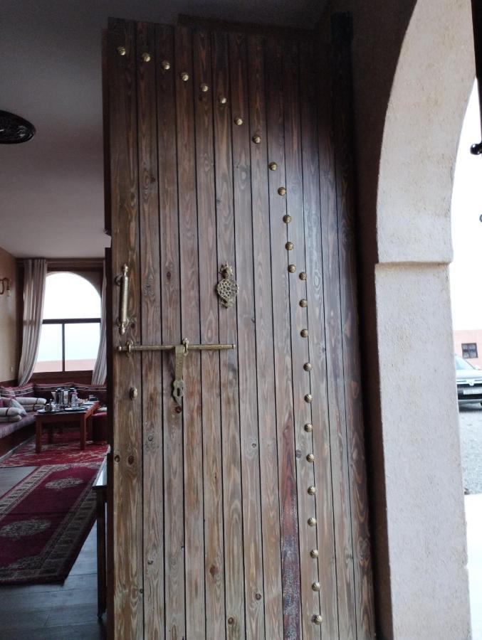 Dar Al Qanass Imane Hostel Midelt Bagian luar foto