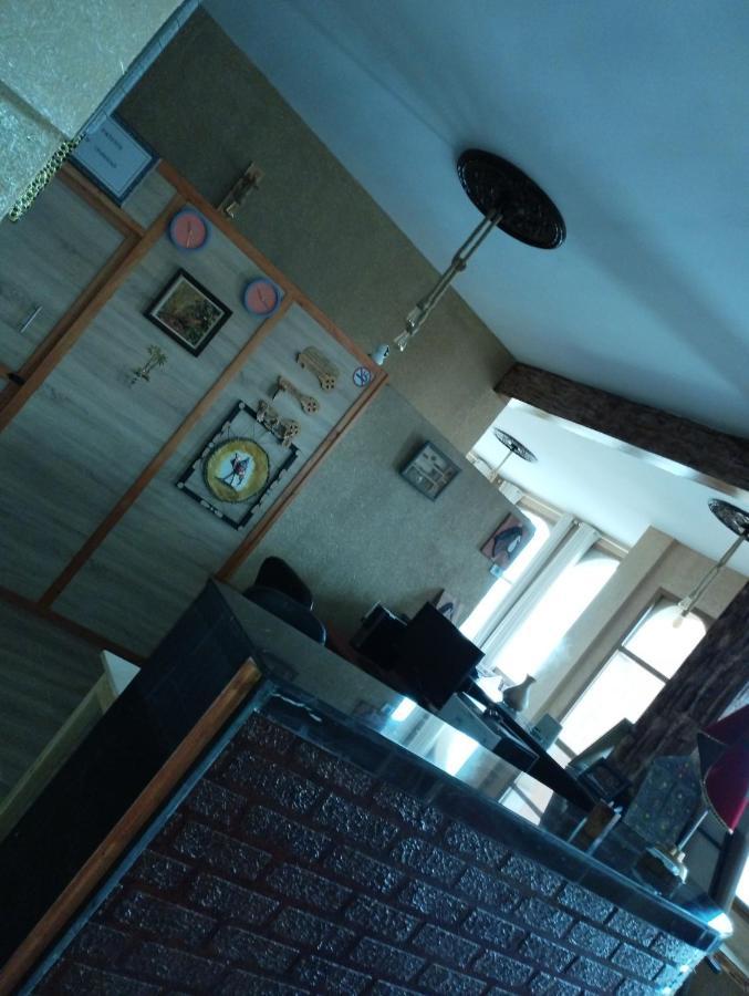 Dar Al Qanass Imane Hostel Midelt Bagian luar foto