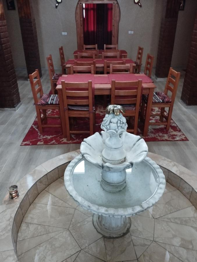 Dar Al Qanass Imane Hostel Midelt Bagian luar foto