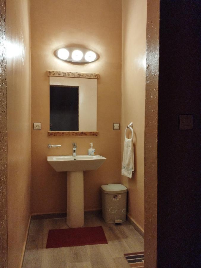 Dar Al Qanass Imane Hostel Midelt Bagian luar foto