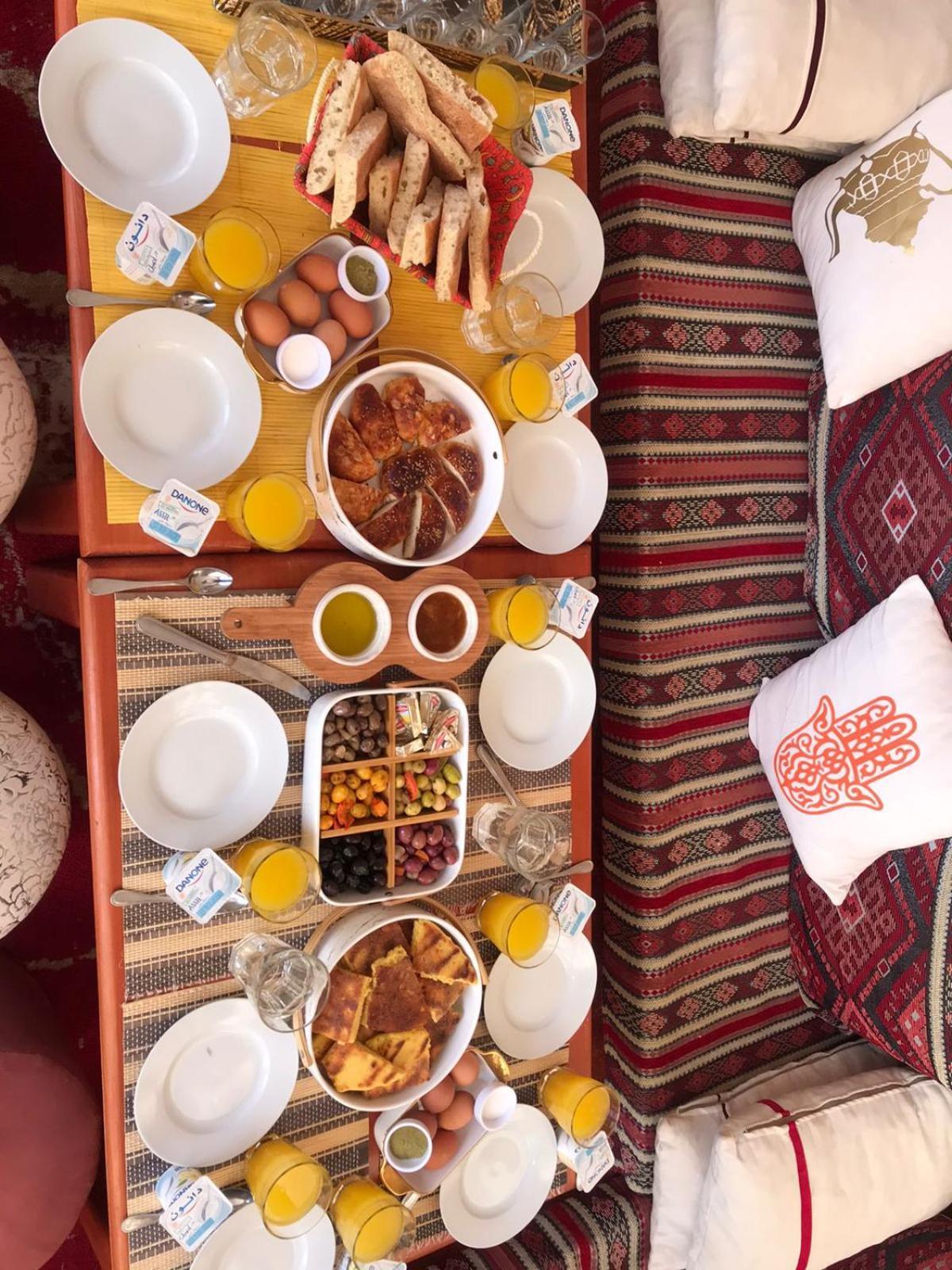 Dar Al Qanass Imane Hostel Midelt Bagian luar foto