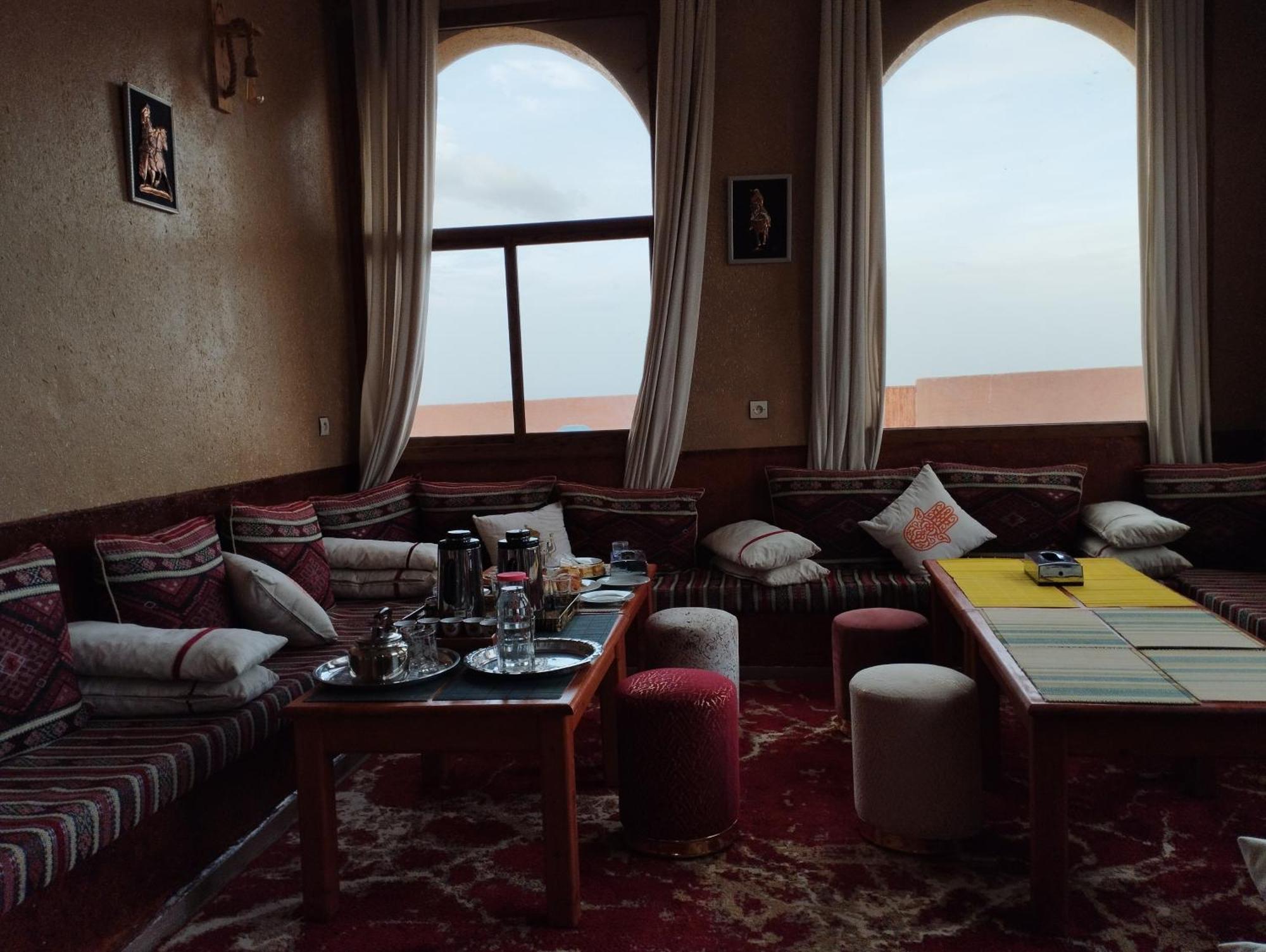 Dar Al Qanass Imane Hostel Midelt Bagian luar foto