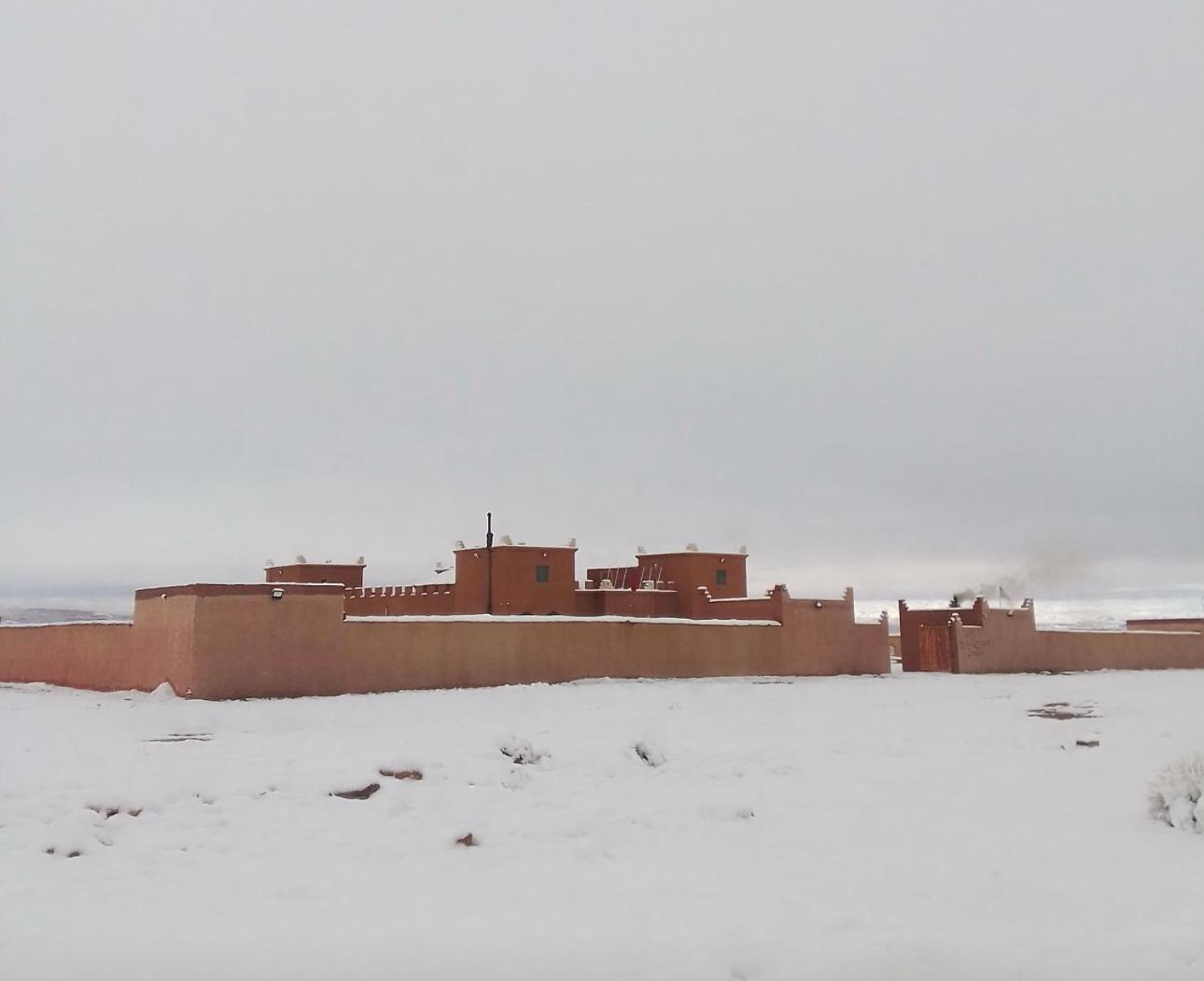 Dar Al Qanass Imane Hostel Midelt Bagian luar foto