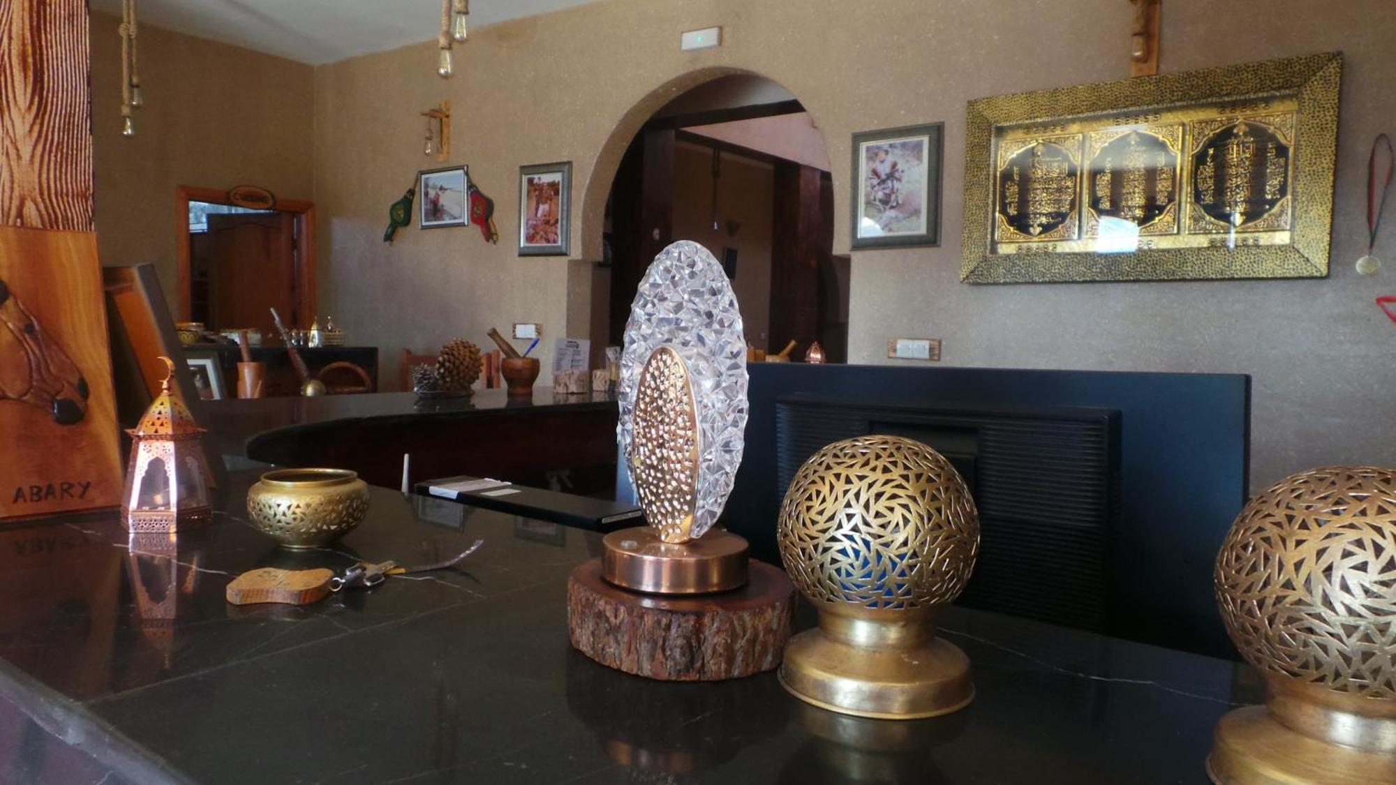 Dar Al Qanass Imane Hostel Midelt Bagian luar foto
